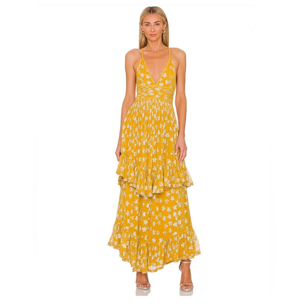 ROCOCO SAND
Deep V Neck Tiered Gown